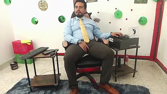 KalethBigDick online show from April 22, 2026, 7:55 am