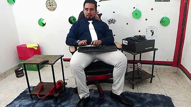 KalethBigDick online show from May 14, 2026, 11:17 am