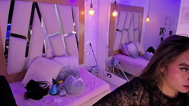 ary cooper  online show from March 17, 2025, 2:34 pm