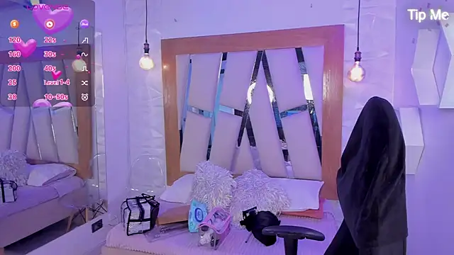 ary cooper  online show from October 4, 2025, 1:31 pm