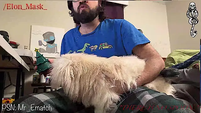 Snapshot of Seraph_De_La_Luna chatting on February 2, 2025, 5:10 am Seraph De La Luna online show from February 2, 2025, 5:10 am