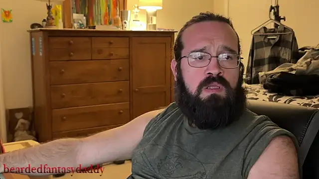 Snapshot of Seraph_De_La_Luna chatting on December 22, 2025, 5:59 am Seraph De La Luna online show from December 22, 2025, 5:59 am