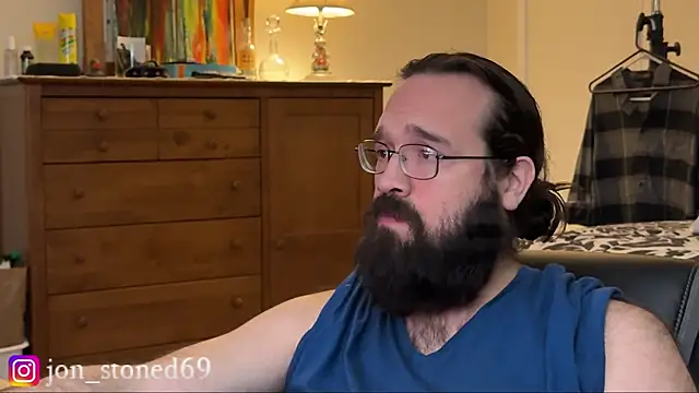 Snapshot of Seraph_De_La_Luna chatting on January 8, 2026, 5:54 am Seraph De La Luna online show from January 8, 2026, 5:54 am