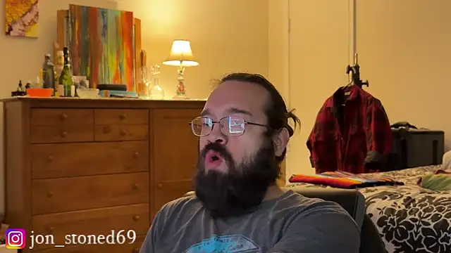 Snapshot of Seraph_De_La_Luna chatting on January 12, 2026, 5:56 am Seraph De La Luna online show from January 12, 2026, 5:56 am