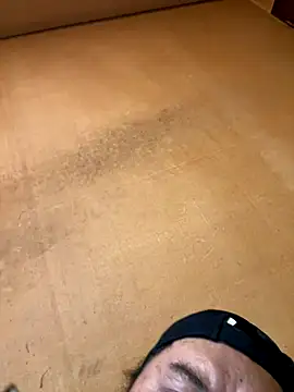 Snapshot of punk0805 chatting on September 28, 2025, 4:29 am punk0805 online show from September 28, 2025, 4:29 am