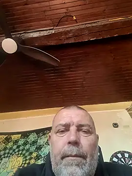 bobosse83 online show from October 5, 2025, 11:52 am