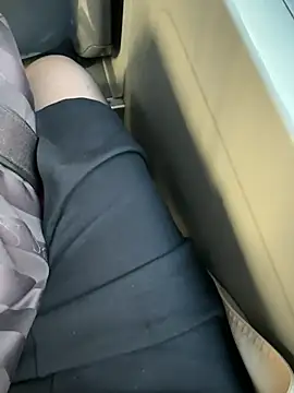 eveangelll online show from March 6, 2025, 3:13 pm