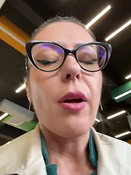 eveangelll online show from March 12, 2025, 7:46 am