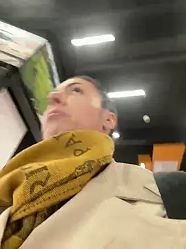 eveangelll online show from March 13, 2025, 8:04 am