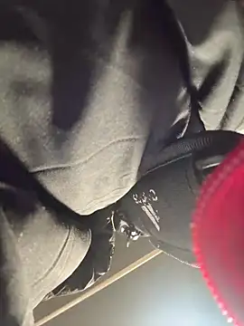 eveangelll online show from March 17, 2025, 11:00 am