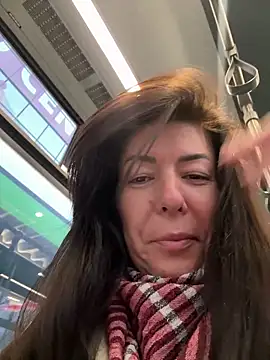 Snapshot of eveangelll chatting on March 5, 2026, 5:14 am eveangelll online show from March 5, 2026, 5:14 am