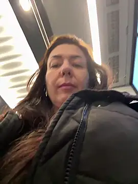 Snapshot of eveangelll chatting on March 31, 2026, 4:13 am eveangelll online show from March 31, 2026, 4:13 am