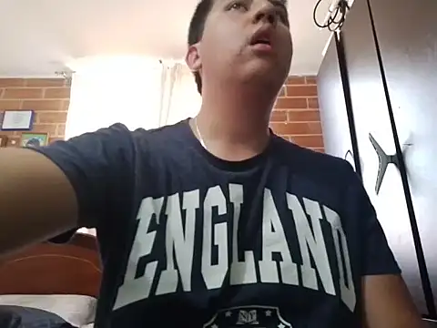 Snapshot of greeneyes999999999999 chatting on November 4, 2025, 8:41 pm greeneyes999999999999 online show from November 4, 2025, 8:41 pm