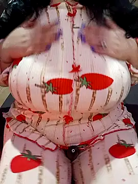 Snapshot of Maria_Sexx chatting on January 13, 2026, 9:53 pm Maria Sexx online show from January 13, 2026, 9:53 pm