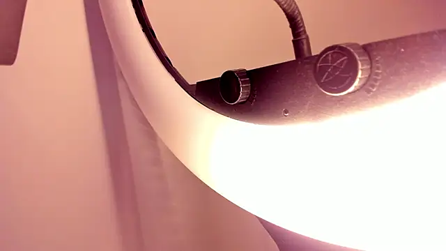 Snapshot of scarlet_darling26 chatting on February 13, 2026, 4:03 pm scarlet darling26 online show from February 13, 2026, 4:03 pm