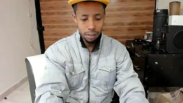 Snapshot of AlejoKhalifa_ chatting on January 26, 2025, 12:11 pm AlejoKhalifa online show from January 26, 2025, 12:11 pm