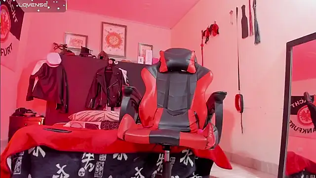 AlejoKhalifa  online show from February 19, 2026, 4:36 pm