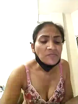 sunita6009 online show from June 30, 2026, 3:02 pm