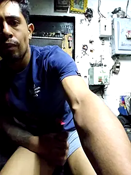 Snapshot of pene_latinoriico chatting on November 4, 2025, 3:38 am pene latinoriico online show from November 4, 2025, 3:38 am