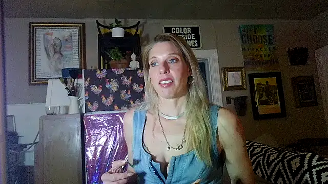 Glamazonx online show from March 12, 2026, 1:45 am