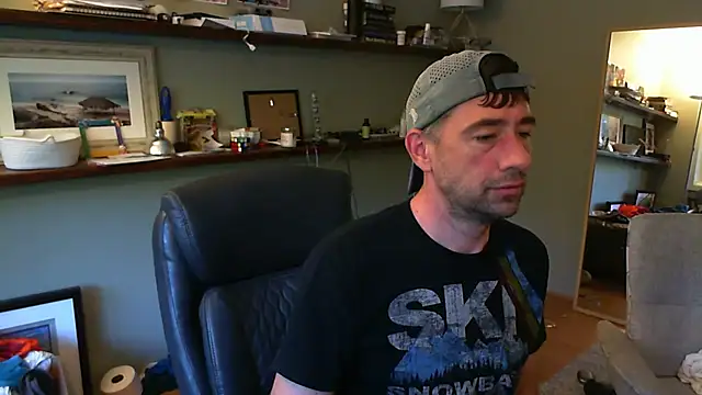 jackaslice online show from October 14, 2025, 8:09 pm