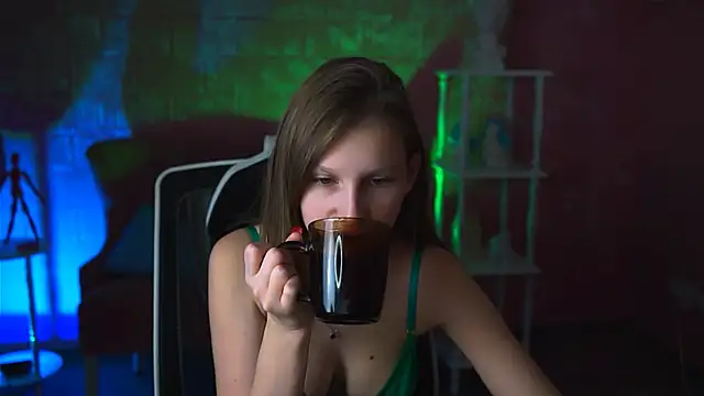 EllaHorton online show from March 2, 2025, 6:16 am