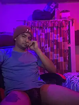 yObal-hot online show from April 25, 2026, 4:04 pm