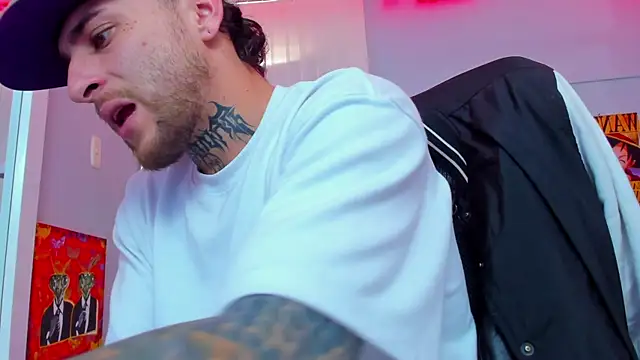 Drako Lamar online show from March 21, 2025, 3:57 pm