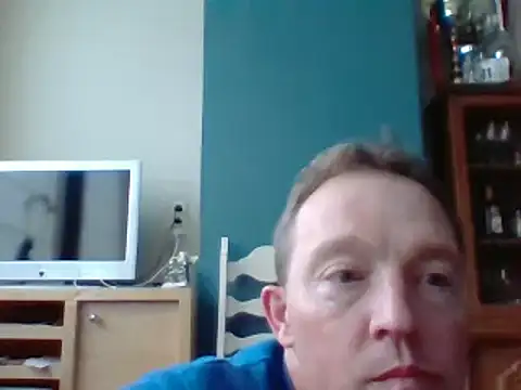 Snapshot of bertolini chatting on March 3, 2025, 5:07 pm bertolini online show from March 3, 2025, 5:07 pm