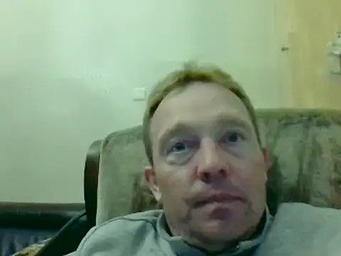 Snapshot of bertolini chatting on March 16, 2025, 9:16 pm bertolini online show from March 16, 2025, 9:16 pm