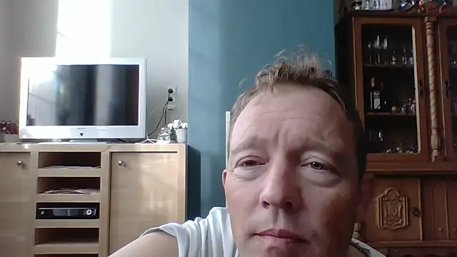 Snapshot of bertolini chatting on September 11, 2025, 6:57 am bertolini online show from September 11, 2025, 6:57 am