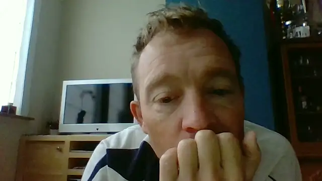 Snapshot of bertolini chatting on October 4, 2025, 7:17 am bertolini online show from October 4, 2025, 7:17 am