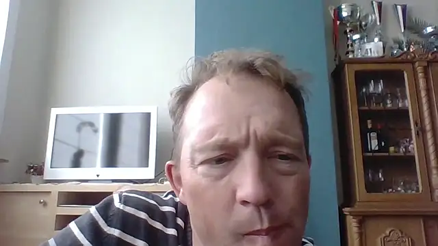 Snapshot of bertolini chatting on October 14, 2025, 2:07 pm bertolini online show from October 14, 2025, 2:07 pm