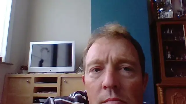 Snapshot of bertolini chatting on October 15, 2025, 1:55 pm bertolini online show from October 15, 2025, 1:55 pm