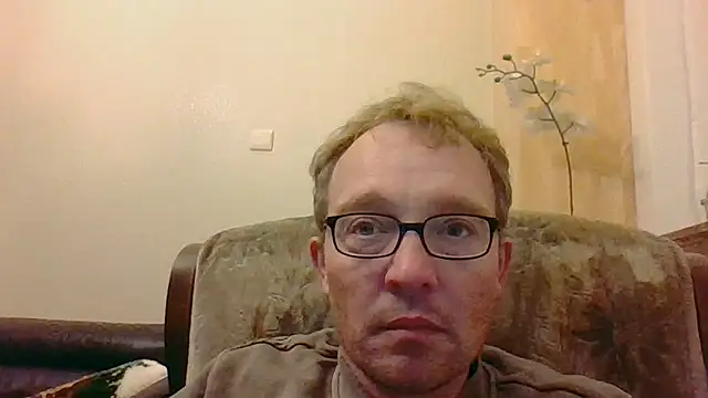 Snapshot of bertolini chatting on October 29, 2025, 8:10 pm bertolini online show from October 29, 2025, 8:10 pm