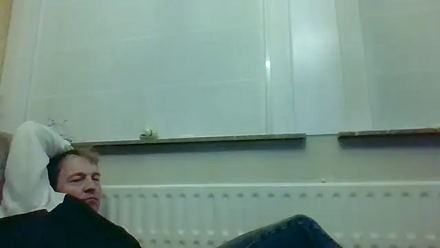 Snapshot of bertolini chatting on December 1, 2025, 10:37 pm bertolini online show from December 1, 2025, 10:37 pm