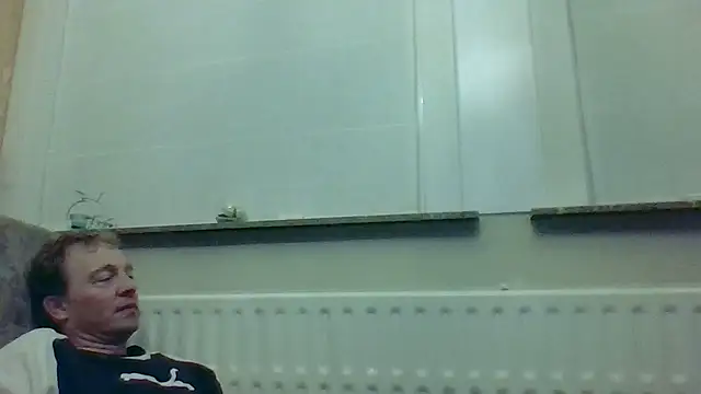 Snapshot of bertolini chatting on December 4, 2025, 9:34 pm bertolini online show from December 4, 2025, 9:34 pm