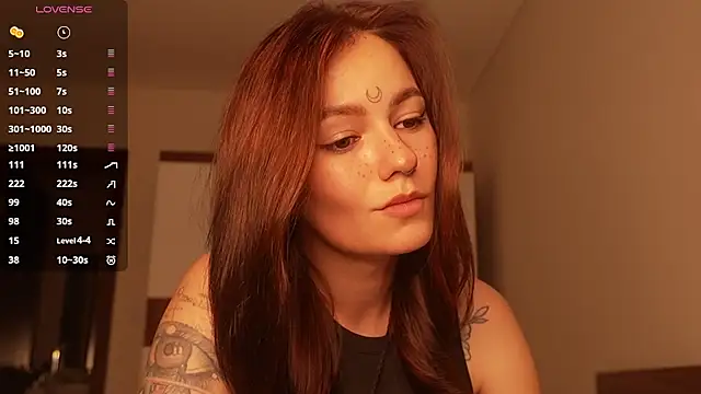 girl with snaketatto0 online show from March 26, 2026, 3:45 am