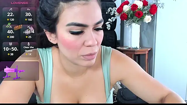 Snapshot of Arianna_Jones1 chatting on March 5, 2025, 9:15 pm Arianna Jones1 online show from March 5, 2025, 9:15 pm