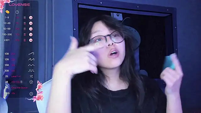 maydaykimmy online show from December 30, 2024, 8:25 pm