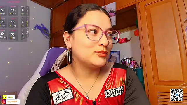 Snapshot of eva_rosse69 chatting on March 23, 2026, 12:09 pm eva rosse69 online show from March 23, 2026, 12:09 pm