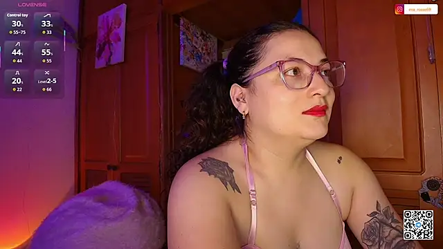 eva rosse69 online show from May 17, 2026, 12:12 pm