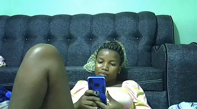 Snapshot of prettychoco1 chatting on January 20, 2025, 11:21 pm prettychoco1 online show from January 20, 2025, 11:21 pm