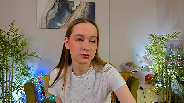 Sweett Monica online show from February 25, 2026, 12:42 am