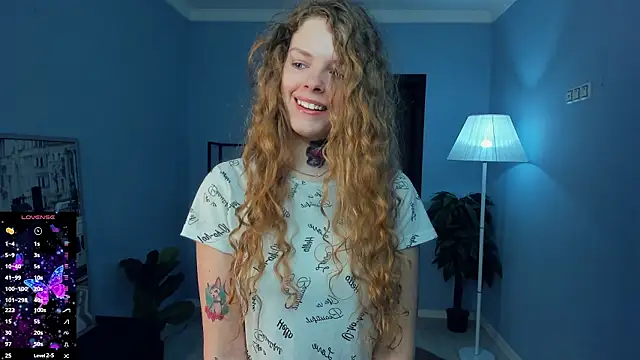 RayaNenlia online show from February 15, 2026, 5:15 am