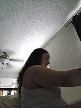 honeeyyy pot online show from November 27, 2025, 9:28 pm