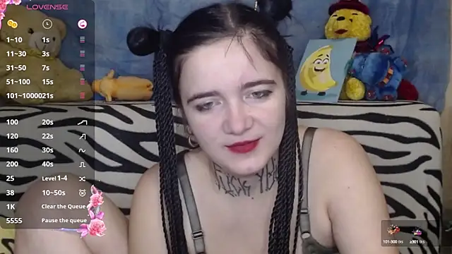 Snapshot of Yours_good_mood chatting on December 23, 2024, 3:50 am Yours good mood online show from December 23, 2024, 3:50 am