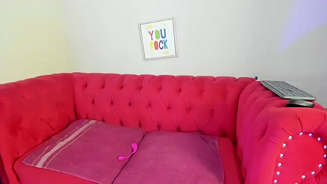 Snapshot of bulma_bambina_ chatting on February 16, 2025, 2:20 am bulma bambina online show from February 16, 2025, 2:20 am