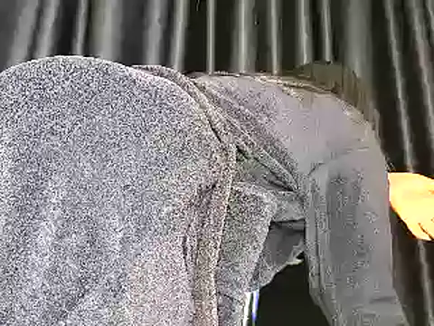Snapshot of Fuck-Me-Daddyy chatting on September 20, 2025, 2:34 am Fuck-Me-Daddyy online show from September 20, 2025, 2:34 am