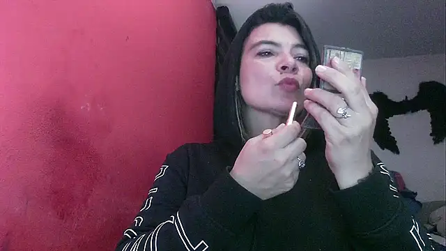 Snapshot of charlotedoll chatting on May 8, 2026, 1:11 am charlotedoll online show from May 8, 2026, 1:11 am